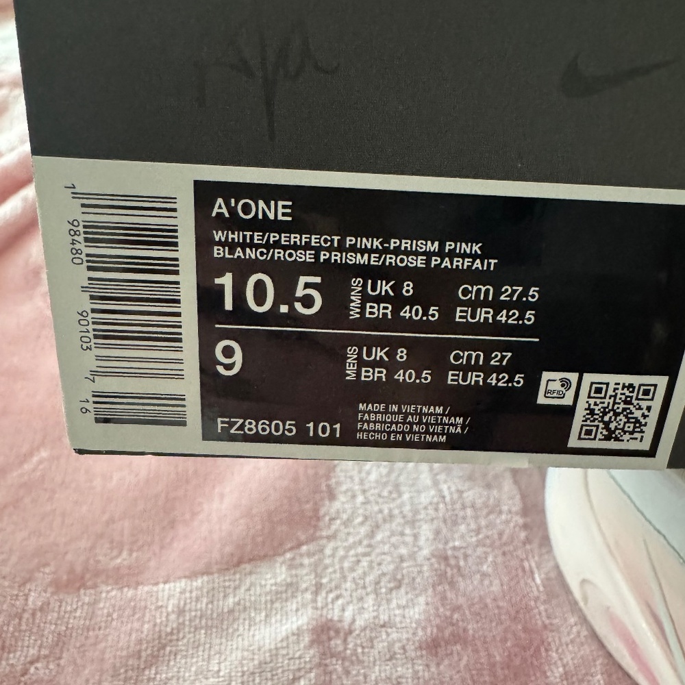 Aja Wilson Nike shoes A’one Birthday Cake size 10.5 - Picture 4 of 7